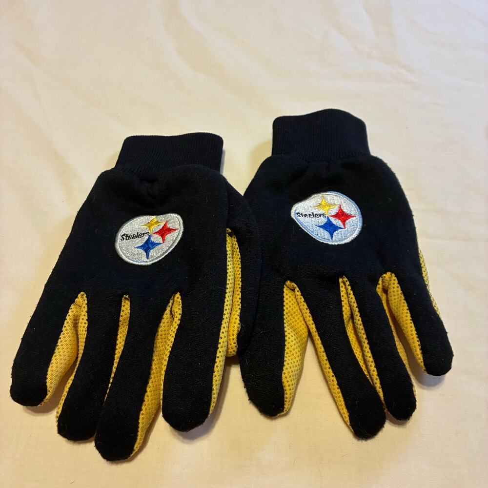 Pittsburgh Steelers Winter Gloves Black Yellow NFL Football Cold Weather Youth